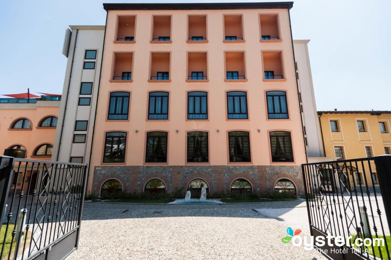Hotel La Cartiera Виньола Екстериор снимка